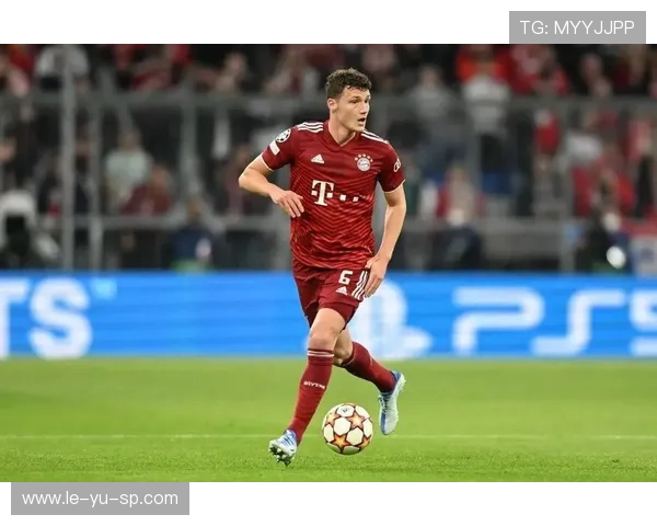 帕瓦尔世界杯惊艳远射，防线铁闸成名