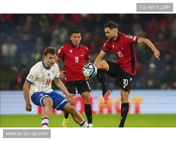 快速传控结合高位逼抢，智利队技术风格解析