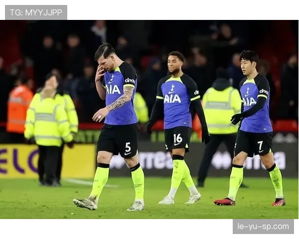 英超赛程密集考验南安普顿 球队体能储备面临挑战