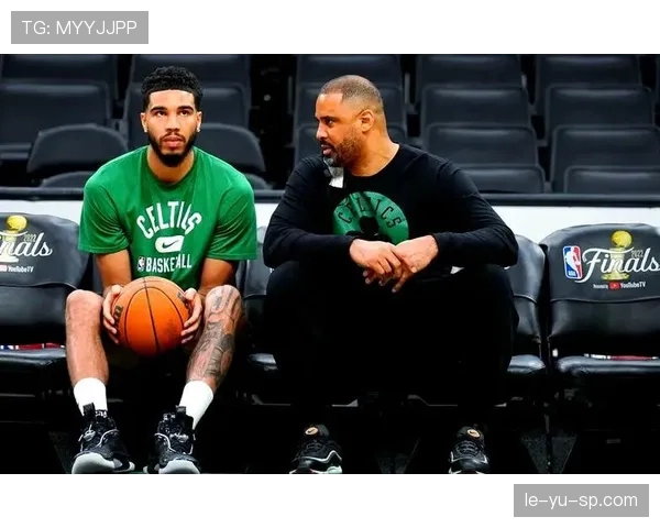 年轻新星强势崛起，迈向顶级球星行列