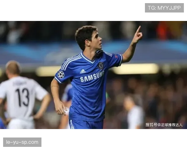 克里斯·休顿重返英超，开启执教新篇章