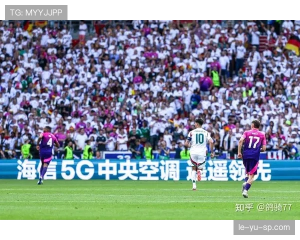 穆西亚拉闪耀赛场，成德国足球新宠引球迷狂热