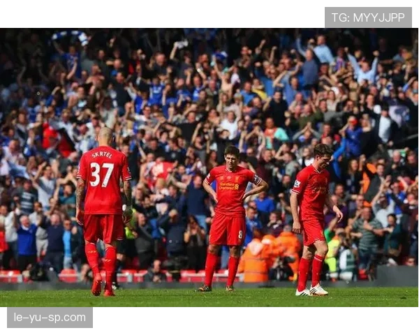 乔什·布朗森英超赛季表现抢眼，助球队稳步攀升冲击冠军荣耀