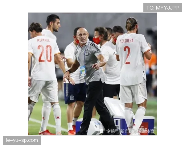 乌拉圭队中路渗透战术显成效，近期表现引关注