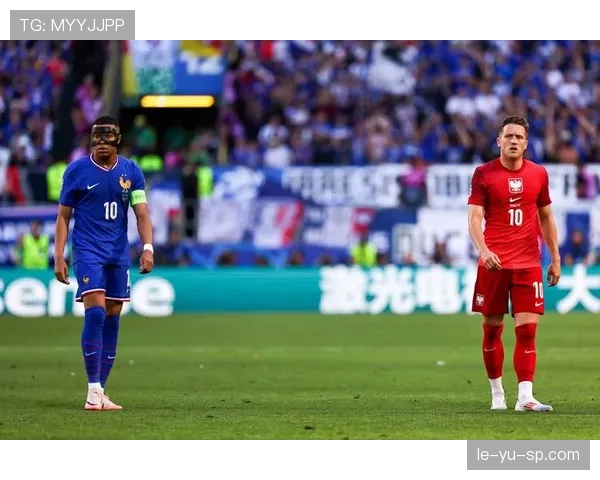 波兰队欧预赛附加赛逆转取胜，强势回暖挺进欧洲杯